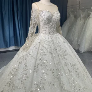 #R2030 LONG SLEEVE SWEETHEART HEAVYNEADING BALLGOWN